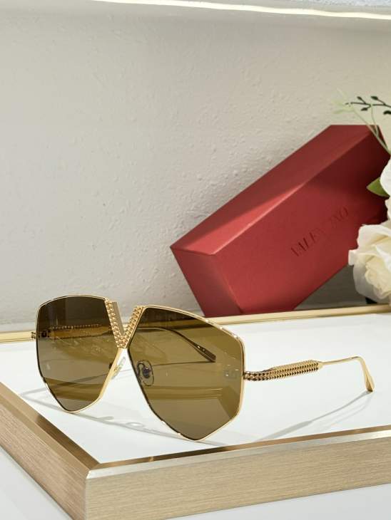 Picture of Valentino Sunglasses _SKUfw76146052fw